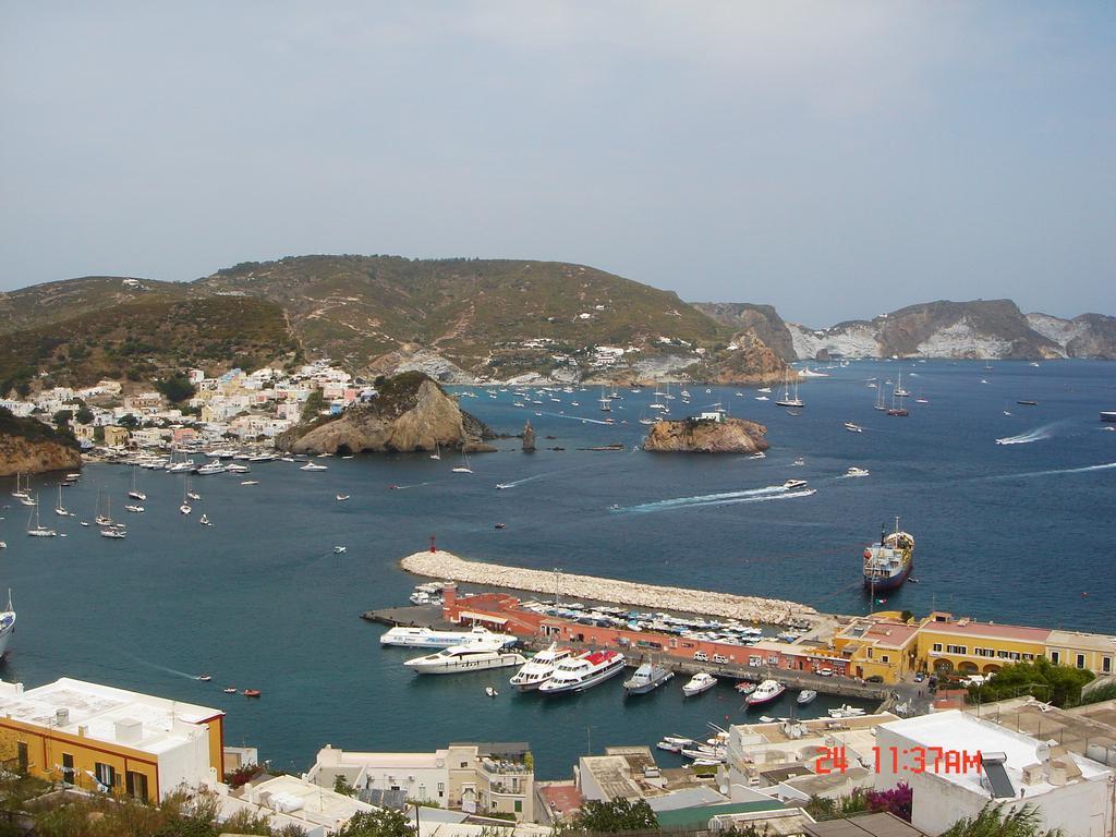 Villa Adele Ponza Bagian luar foto
