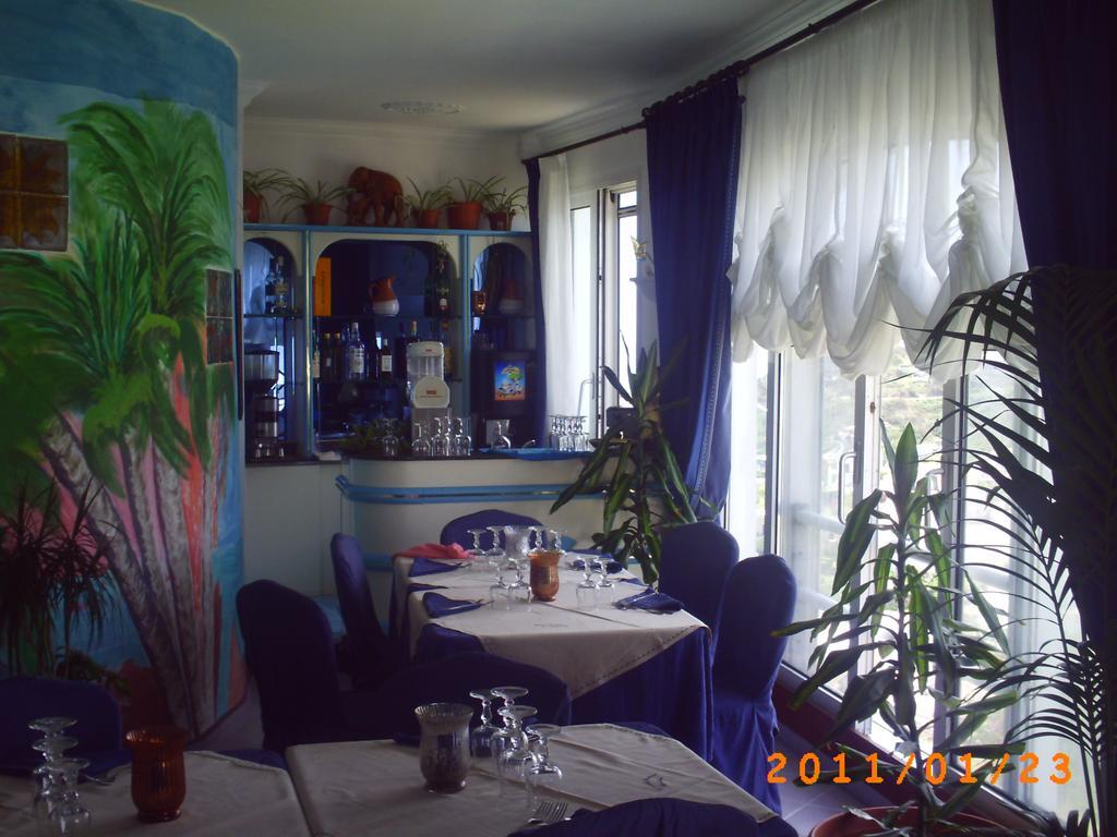 Villa Adele Ponza Bagian luar foto