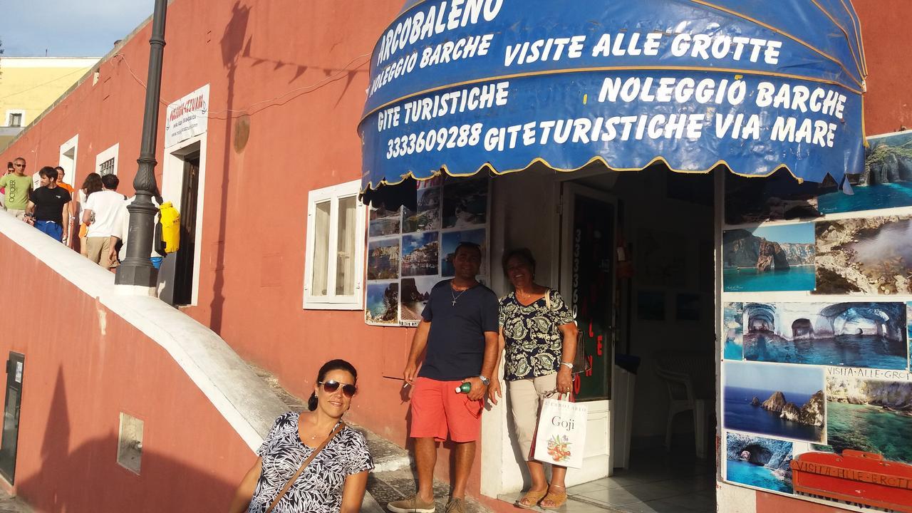 Villa Adele Ponza Bagian luar foto